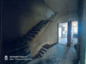 Building Lobby in 3 BHK Builder Floor at Sector 73 – for Sale