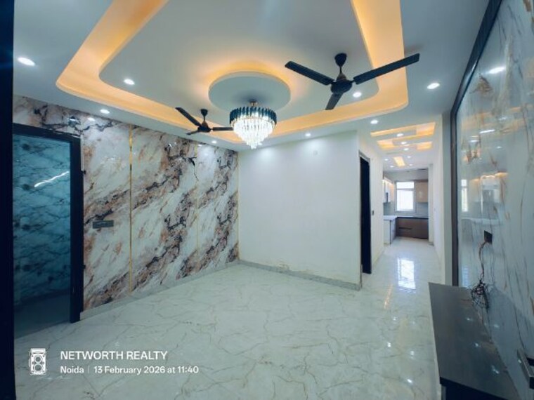 Living Room, sector 73 3 Bedroom 1500 Sq.Ft. Builder Floor In Sector 73 Noida 9955844