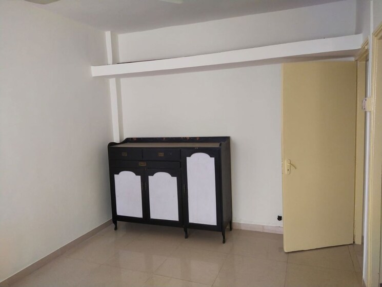 Room, siddharth-nagar-phase-1 3 Bedroom 1400 Sq.Ft. Apartment In Aundh Pune 9955826