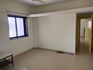 Room in 3 BHK Apartment at Siddharth Nagar Phase 1, Aundh – for Rent