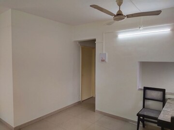 Room in 3 BHK Apartment at Siddharth Nagar Phase 1, Aundh – for Rent