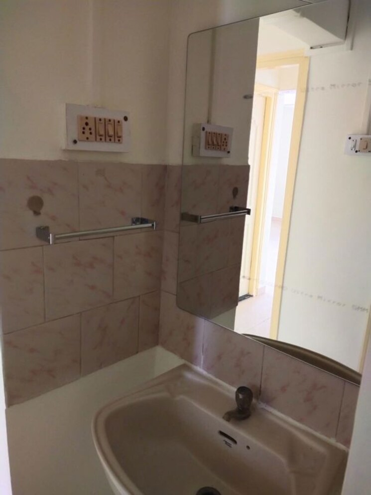 Bathroom, siddharth-nagar-phase-1 3 Bedroom 1400 Sq.Ft. Apartment In Aundh Pune 9955826
