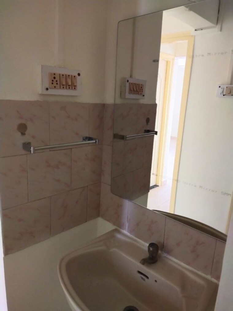 Bathroom, siddharth-nagar-phase-1 3 Bedroom 1400 Sq.Ft. Apartment In Aundh Pune 9955826