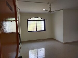 Room in 3 BHK Apartment at Siddharth Nagar Phase 1, Aundh – for Rent
