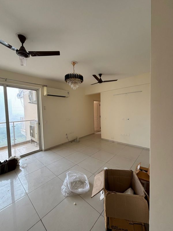 2.5 BHK + Servant Room Apartment For Rent in Experion The Heart Song
