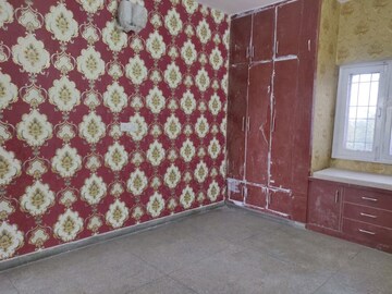 Bedroom in 1 RK Apartment at Vijayant Enclave, Sector 29 – for Rent