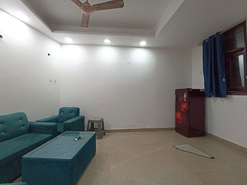 Living Room in 2 BHK Builder Floor at Saket – for Rent