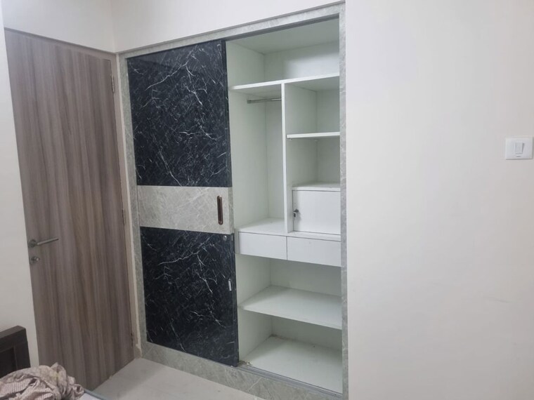 Bathroom, ashar-axis 1 Bedroom 462 Sq.Ft. Apartment In Majiwada Thane 9955897