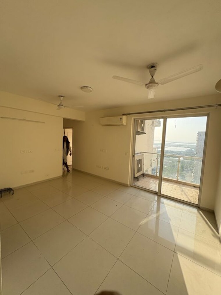 Room, experion-the-heart-song 3.5 Bedroom 1758 Sq.Ft. Apartment In Sector 108 Gurgaon 9955905