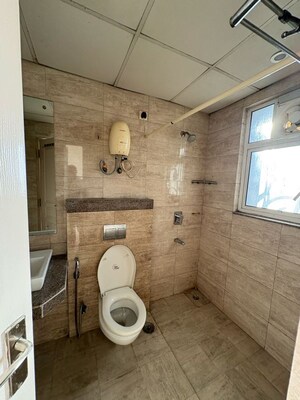 Bathroom in 3.5 BHK Apartment at Experion The Heart Song, Sector 108 – for Rent