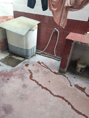 Master Bedroom in 1 RK Apartment at Arun Vihar Sector 37, Sector 37 – for Rent