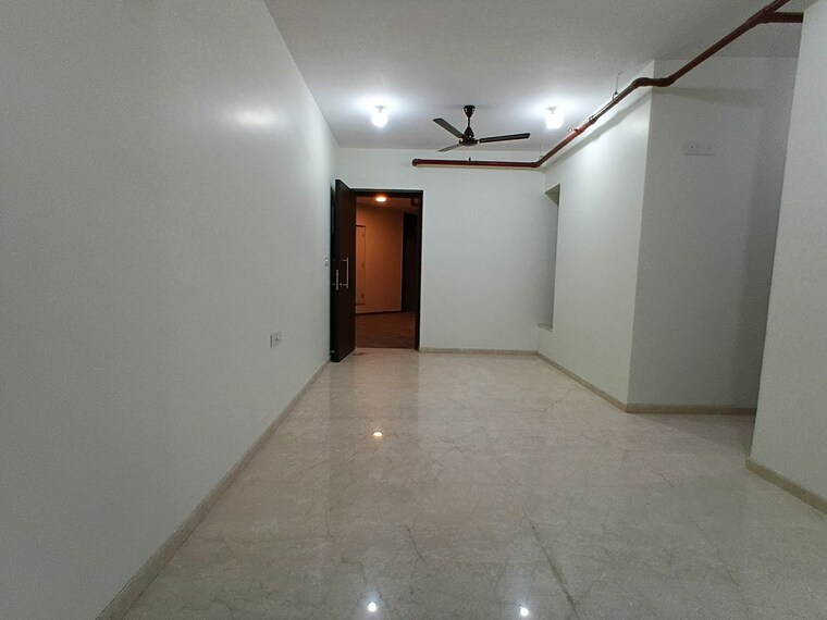 Room, kalpataru-paramount 2 Bedroom 711 Sq.Ft. Apartment In Kapur Bawdi Thane 9955967