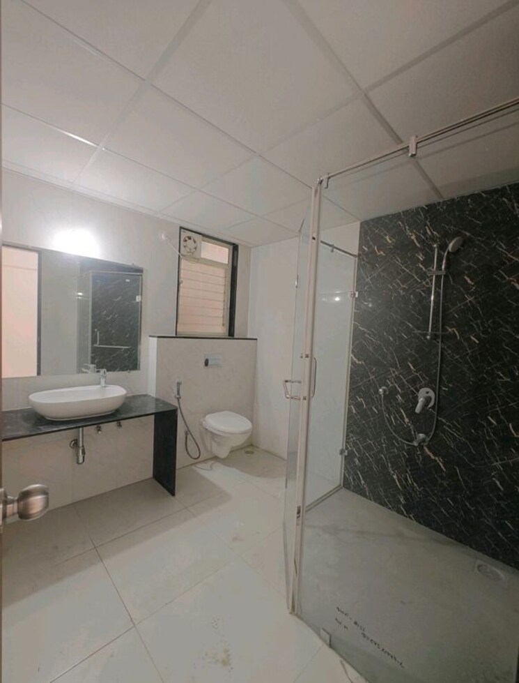 Attached Bathroom, kolte-patil-elburz-hills-dales 3 Bedroom 1560 Sq.Ft. Apartment In Undri Pune 9726611