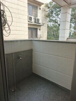 Laundry Area in 4 BHK Builder Floor at Defence Colony – for Rent