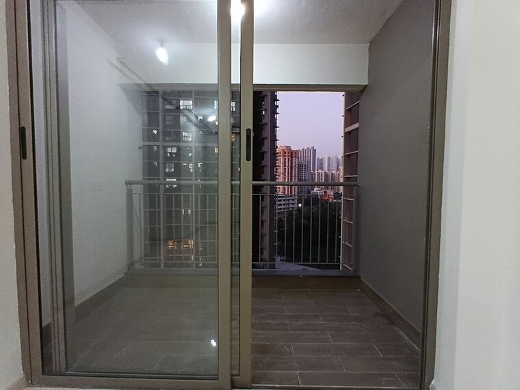 Room, kalpataru-paramount 2 Bedroom 711 Sq.Ft. Apartment In Kapur Bawdi Thane 9956004