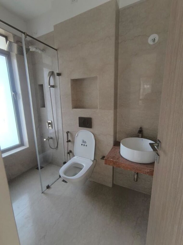 Bathroom, godrej-rks 3 Bedroom 1710 Sq.Ft. Apartment In Chembur Mumbai 9955917