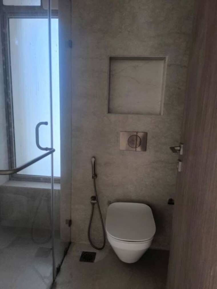 Bathroom, godrej-rks 3 Bedroom 1710 Sq.Ft. Apartment In Chembur Mumbai 9955917