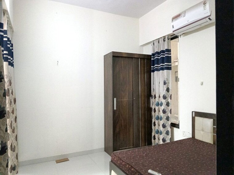 Room, kavisha-pebble-bay 3.5 Bedroom 2200 Sq.Ft. Apartment In Chandkheda Ahmedabad 9955973