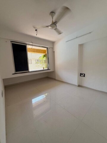 Room in 1 BHK Apartment at Andheri West – for Rent