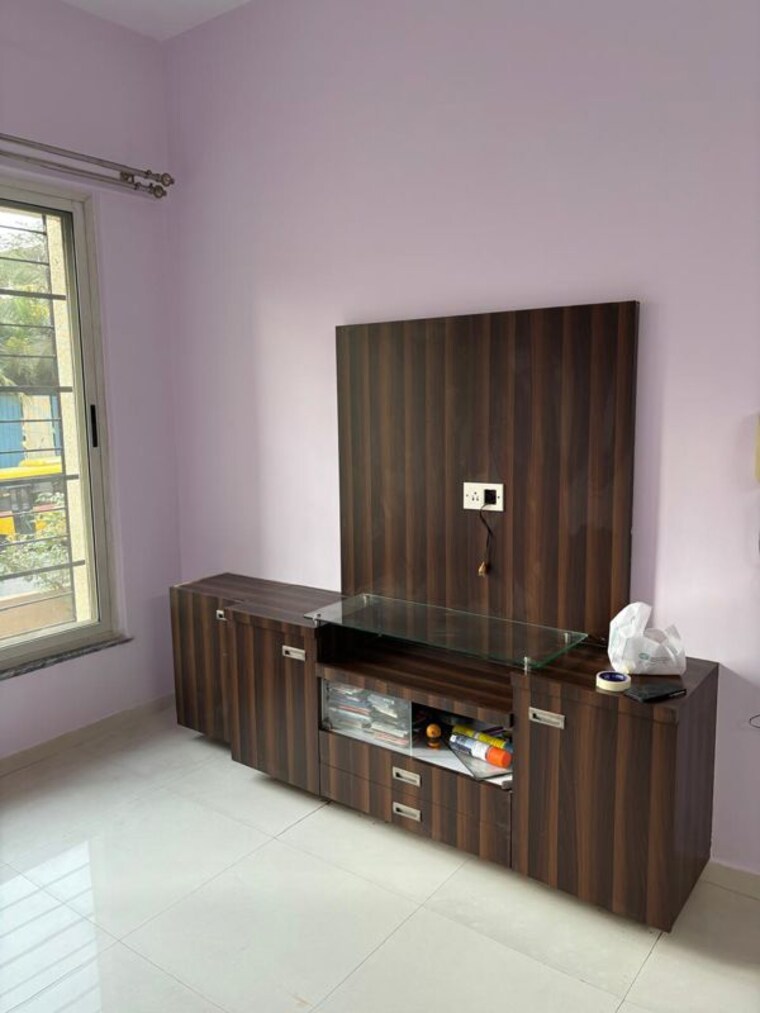 Living Room, vasant-fiona 2 Bedroom 700 Sq.Ft. Apartment In Pokhran Road No Two Thane 9956055