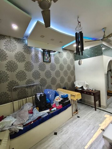 Master Bedroom in 3 BHK Independent House at Rohini Sector 7 – for Rent