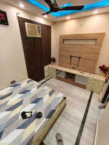 Bedroom in 3 BHK Independent House at Rohini Sector 7 – for Rent