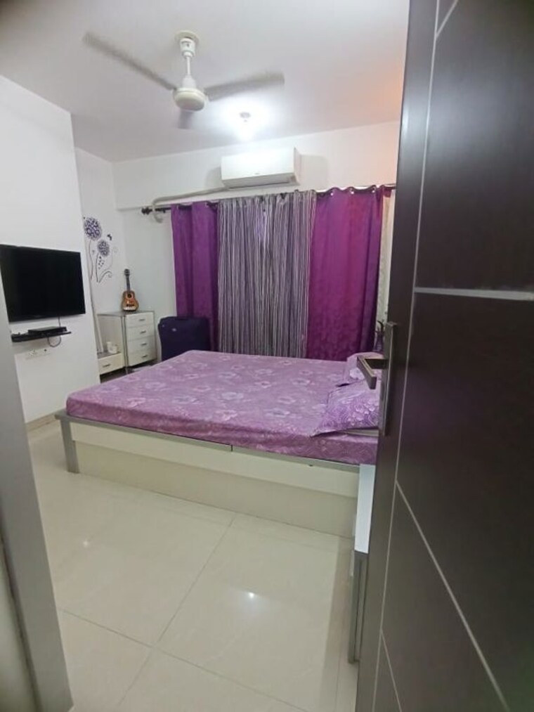 Master Bedroom, nahar-jonquille-and-jamaica 2 Bedroom 924 Sq.Ft. Apartment In Chandivali Mumbai 9956127