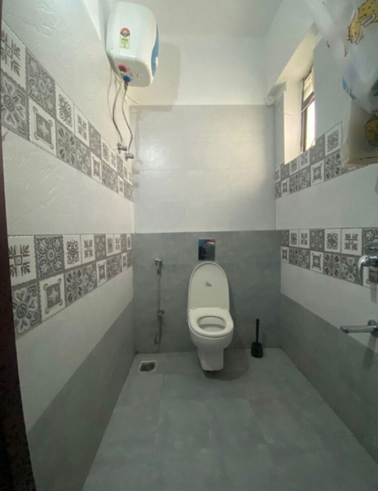 Bathroom, sahasraa-spaces 2 Bedroom 1230 Sq.Ft. Apartment In Serilingampally Hyderabad 9956125