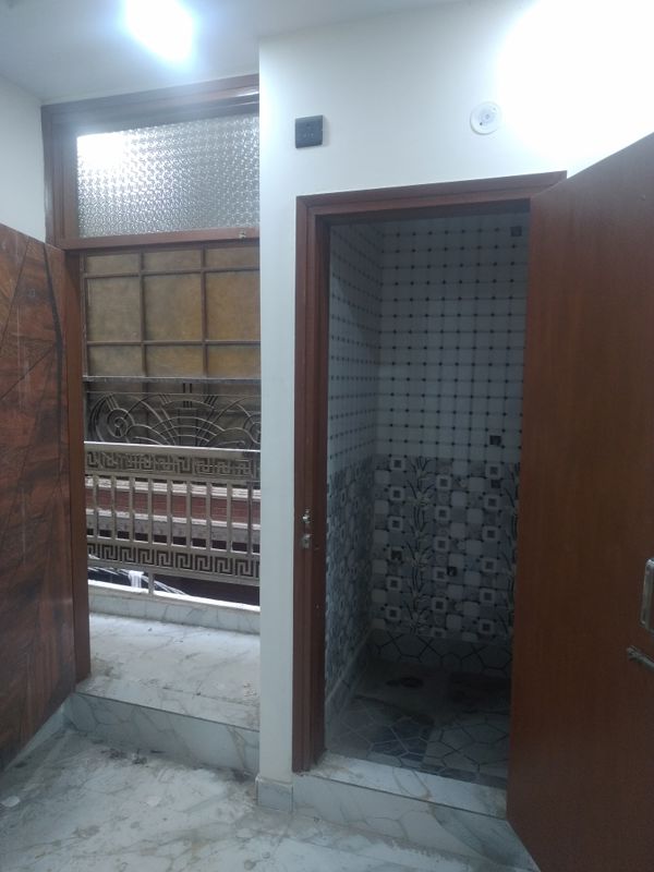 2 BHK Builder Floor For Sale in Govindpuri