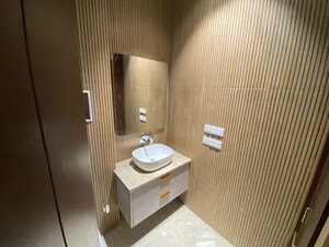 Bathroom in 3 BHK Builder Floor at Safdarjung Enclave – for Rent