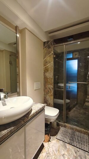 Bathroom in 3 BHK Apartment at Ekta Panorama, Chembur – for Rent