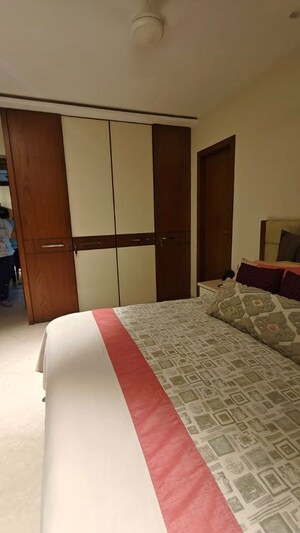 Bedroom in 3 BHK Apartment at Ekta Panorama, Chembur – for Rent