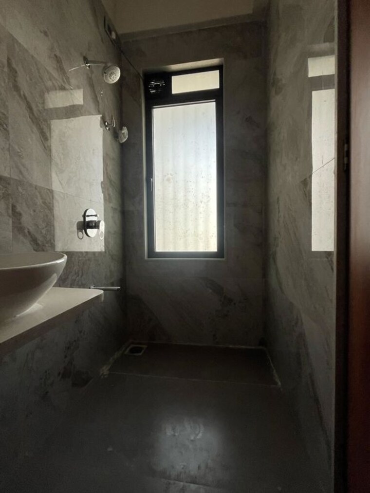 Bathroom, godrej-rks 3 Bedroom 1682 Sq.Ft. Apartment In Chembur Mumbai 9956172