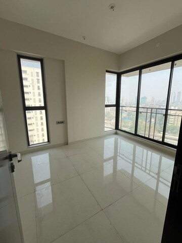 Room in 3 BHK Apartment at Godrej RKS, Chembur – for Sale