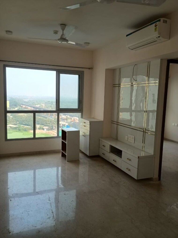 Room, piramal-vaikunth 2 Bedroom 811 Sq.Ft. Apartment In Balkum Pada Thane 9956244
