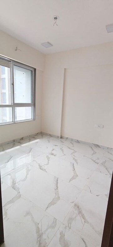 Room in 1 BHK Apartment at Dotom Isle, Malad West – for Sale