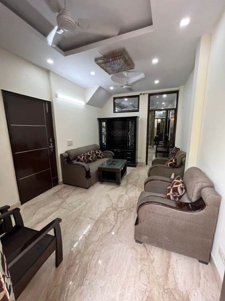 Living Room, kalkaji 2 Bedroom 900 Sq.Ft. Builder Floor In Kalkaji Delhi 9956192