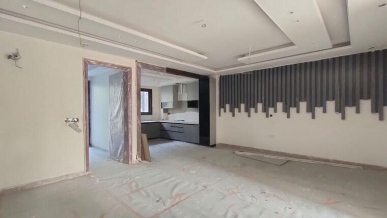 Room, sector 15 ii 3 Bedroom 204 Sq.Yd. Builder Floor In Sector 15 ii Gurgaon 9954765