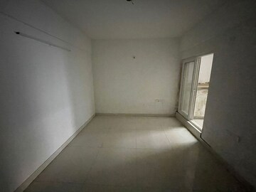 Room in 2 BHK Apartment at Majestic Fortune, Jp Nagar – for Sale