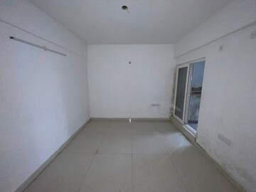 Room in 2 BHK Apartment at Majestic Fortune, Jp Nagar – for Sale