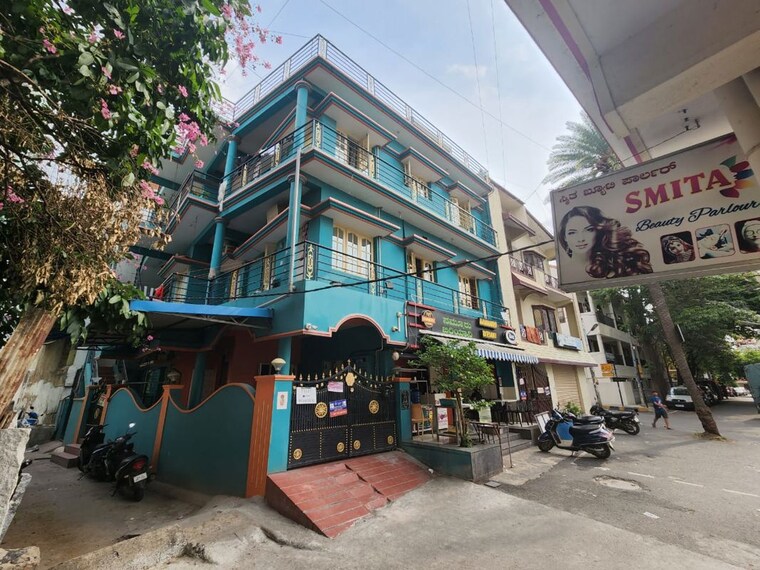 Gym, kammanahalli 4 Bedroom 1200 Sq.Ft. Builder Floor In Kammanahalli Bangalore 9956294