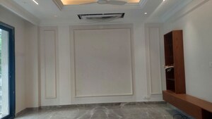Building Lobby in 4 BHK Builder Floor at Sector 15 – for Sale