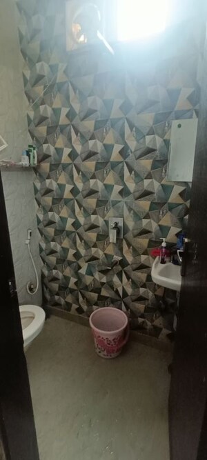Bathroom in 2 BHK Builder Floor at Rohini Sector 8 – for Rent