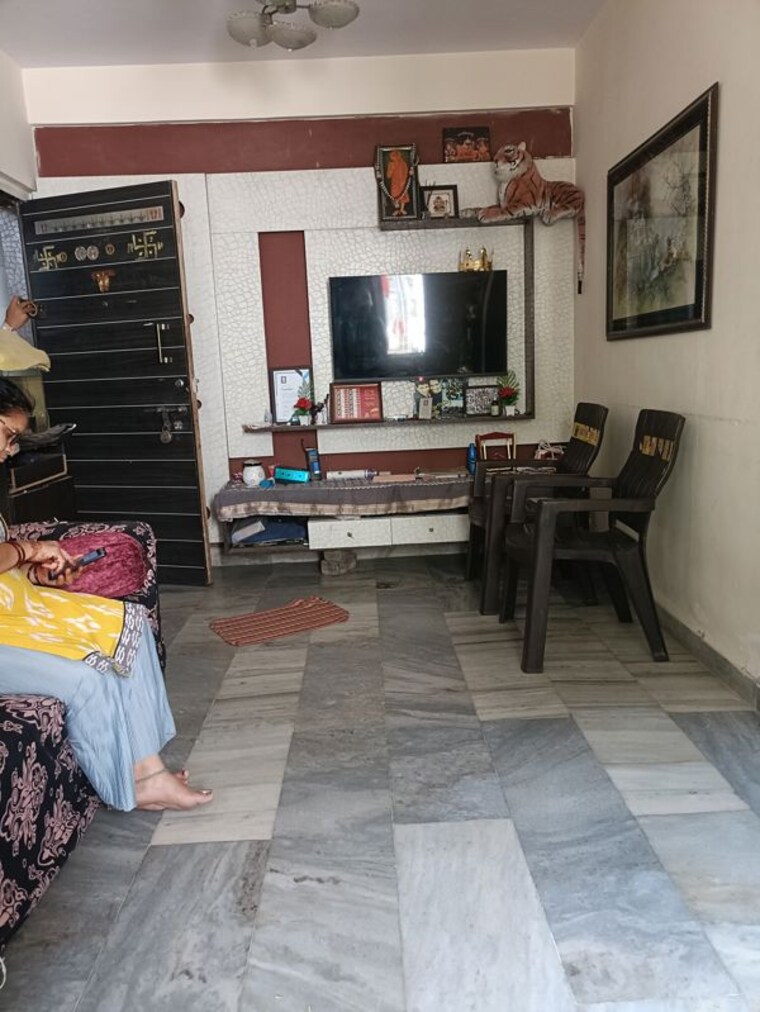 Living Room, vraj-apartments 1 Bedroom 550 Sq.Ft. Apartment In Dahisar East Mumbai 9956344