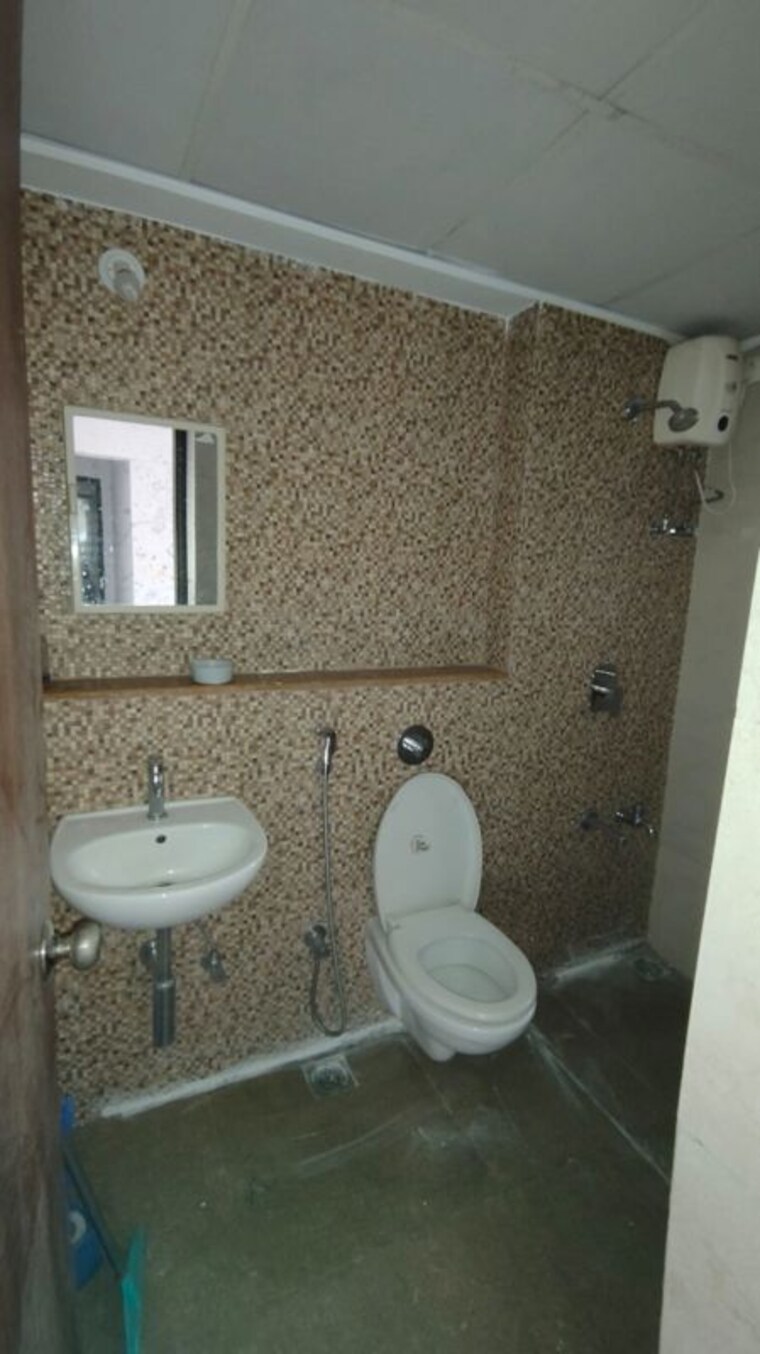 Bathroom, lodha-palava-city 1 Bedroom 580 Sq.Ft. Apartment In Dombivli East Thane 9956382