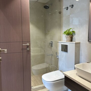Bathroom in 4 BHK Apartment at AIGIN Royal Park, Mahurali – for Sale