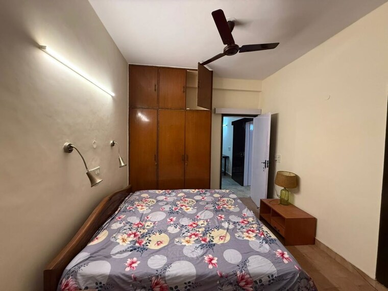 Bedroom, nehru enclave 2 Bedroom 1426 Sq.Ft. Builder Floor In Nehru Enclave Delhi 9956330