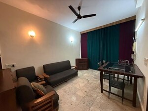 2 BHK Builder Floor For Rent in Nehru Enclave