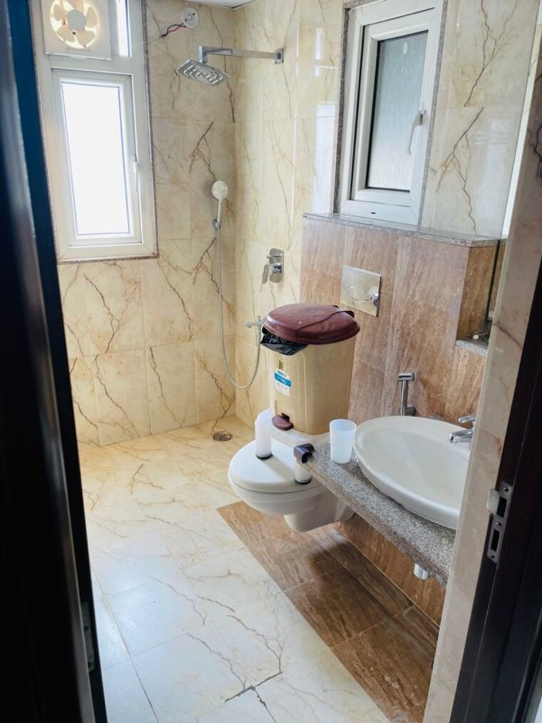 Bathroom, c scheme 4 Bedroom 3200 Sq.Ft. Apartment In C Scheme Jaipur 9956381