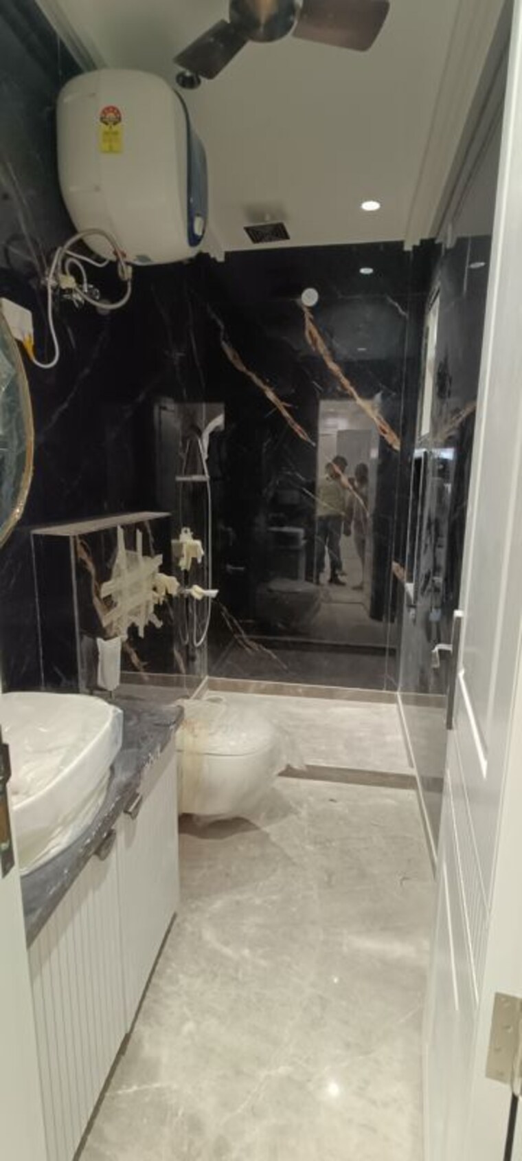 Gym, rohini sector 4 3 Bedroom 1500 Sq.Ft. Builder Floor In Rohini Sector 4 Delhi 9956394